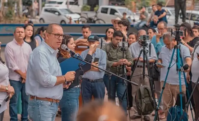 Alcalde de Villavicencio en rueda de prensa