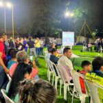 Con iluminación óptima, la comunidad recibió las canchas del siete de agosto y la esperanza