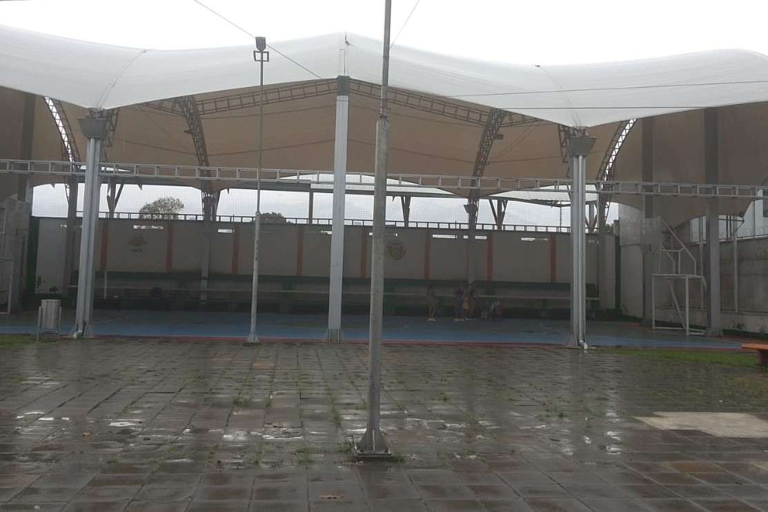 POLIDEPORTIVO BARRIO POPULAR
