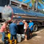 EAAV prioriza entrega de agua con carrotanques en sectores golpeados por el invierno