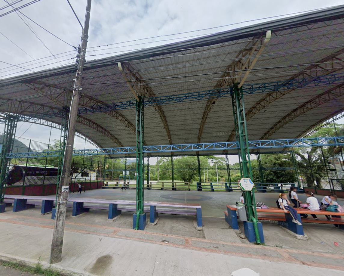 POLIDEPORTIVO CORREGIMIEMTO LA CUNCIA